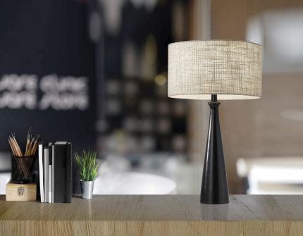 Adesso 1517-01 Linda 21.5" Table Lamp, Black, Smart Outlet Compatible